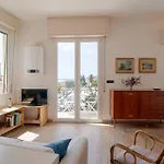 Sea View - 2 Bedrooms Appartement