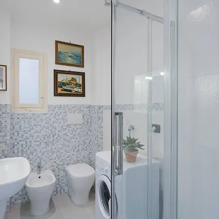 Sea View - 2 Bedrooms * San Remo