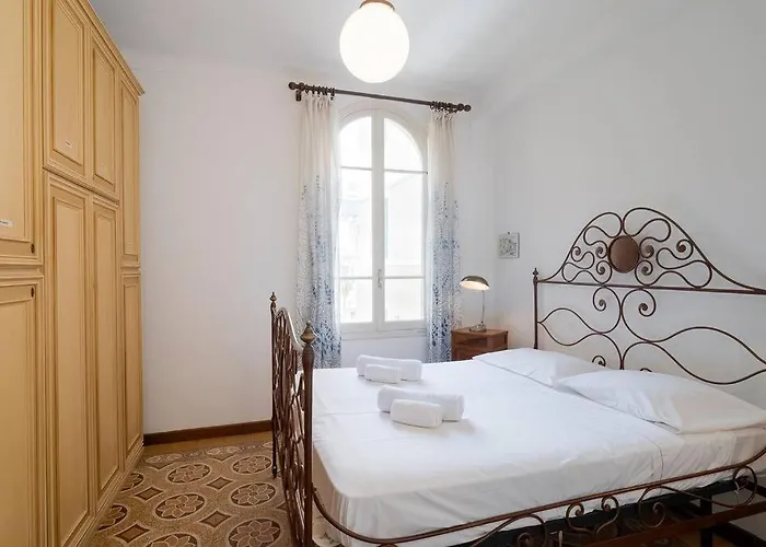 Sea View - 2 Bedrooms * Sanremo