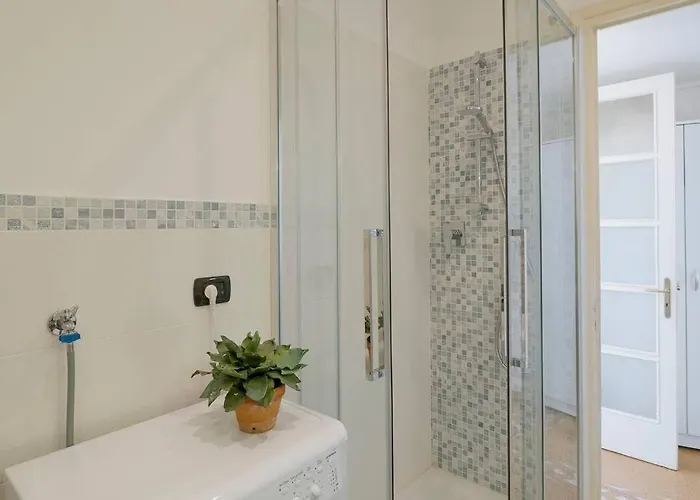 Sea View - 2 Bedrooms